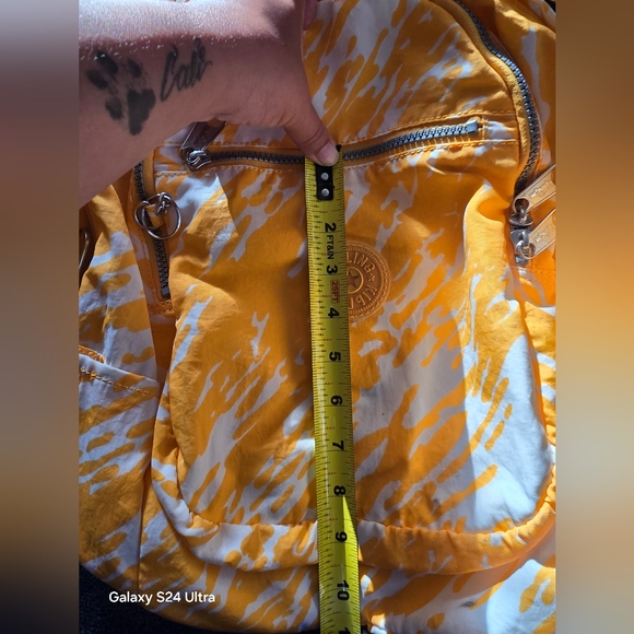 Kipling Backpack 💛 🎒 - Picture 14 of 16